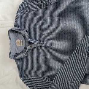 FAHERTY men's size M, navy and white striped long sleeve pocket polo
